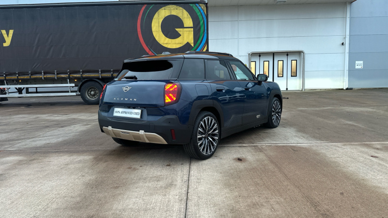 MINI Aceman 135kW E Exclusive 43kWh 5dr Auto Electric Hatchback